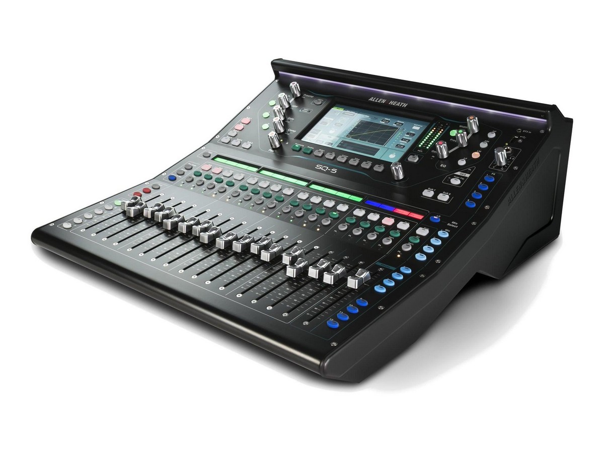 Цифровая консоль Allen & Heath SQ-5 с экраном и моторизованными фейдерами